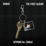 MINHO (SHINee) - CALL BACK (Keyring SMini Ver.) [1st Full Album]